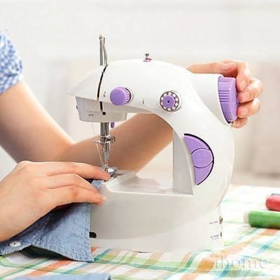 Fuxin - Mini Sewing Machine