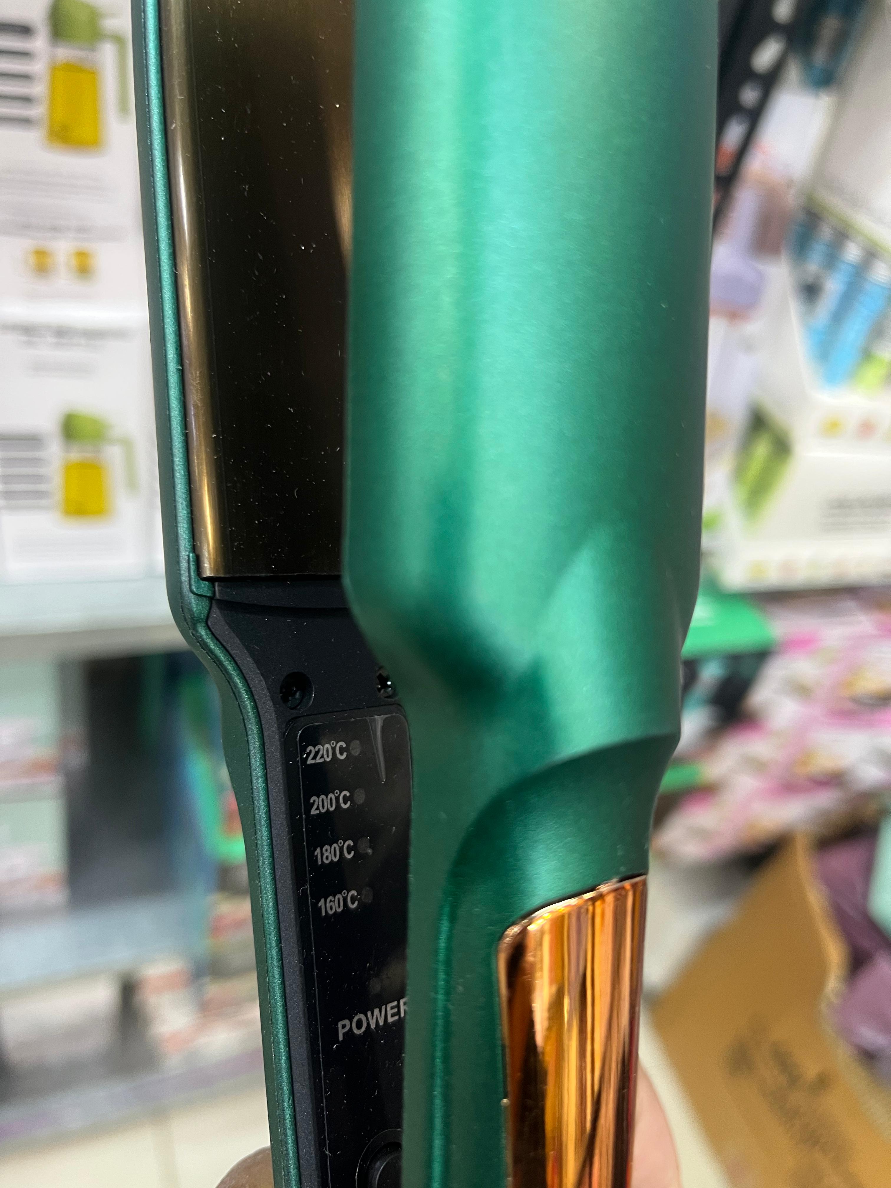 High Quality Born Hair Straightener